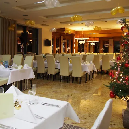 Hotel Zbójnicówka 3*
