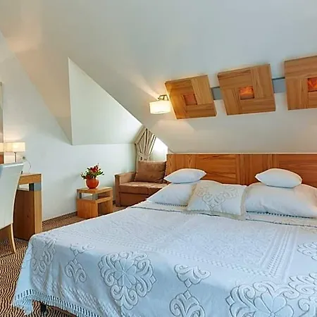 Zbojnicowka 3*