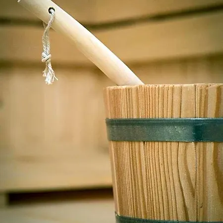 Отель Zbojnicowka